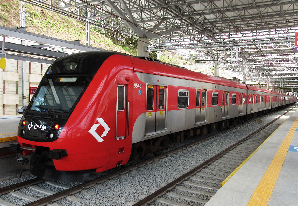 Passageiro morre em trem da CPTM