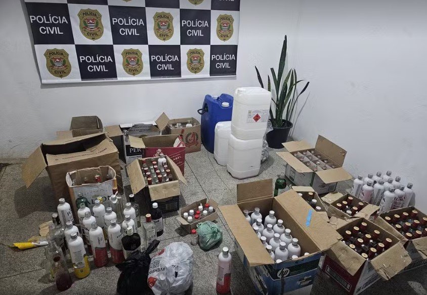 Homem é preso suspeito de fabricar bebidas clandestinas em Campo Limpo Paulista (SP) — Foto: Divulgação/GCM Campo Limpo Paulista