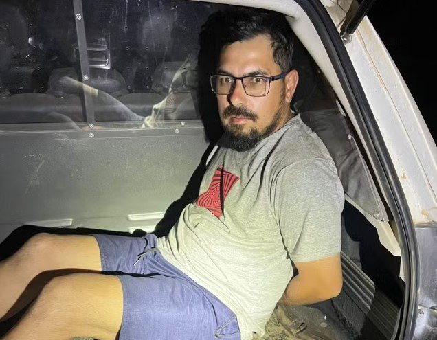 Homem foi preso às margens da Fernão — Foto: Polícia Civil/Divulgação