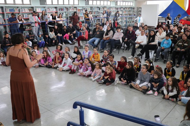 Projeto Domingou na Biblioteca promove manhã recheada de atrações culturais