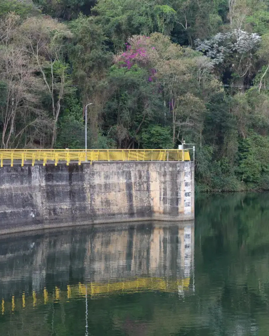 Com volume crítico, abaixo de 30%, Sistema Cantareira aciona plano emergencial de abastecimento