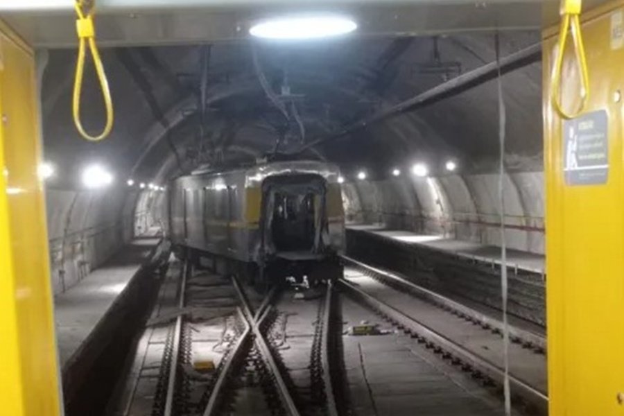 Caos no metrô: Trem da Linha 4-Amarela descarrila e interrompe parcialmente a circulação em São Paulo