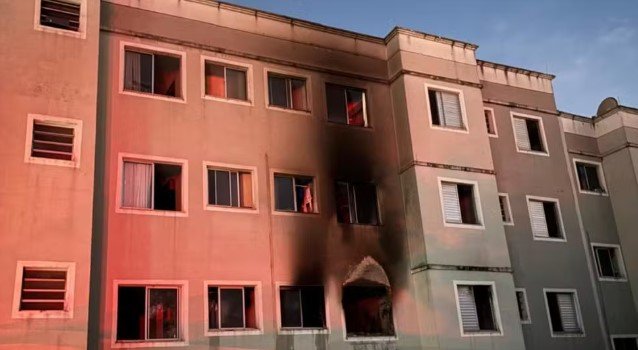 Incêndio em apartamento deixa sete feridos em Jundiaí; parte do prédio foi interditada
