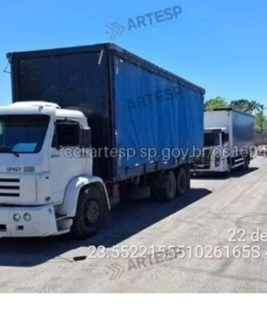 Engavetamento entre cinco veículos fecha a Raposo Tavares em São Roque