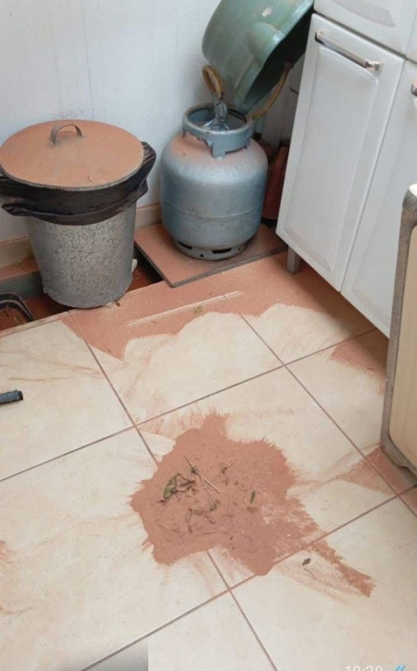 Moradores do Colina da Serra reclamam de poeira e cobram providências da Prefeitura