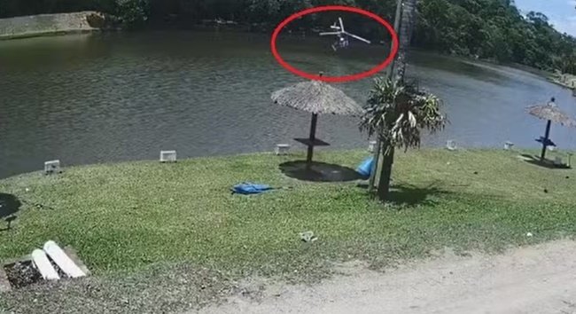 Helicóptero que decolou de Jundiaí cai em pesqueiro na cidade de São Roque